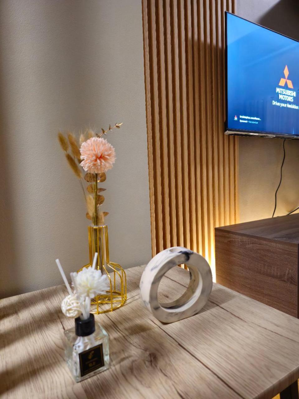 Serene Suite In Jazz Residences Makati City Dış mekan fotoğraf
