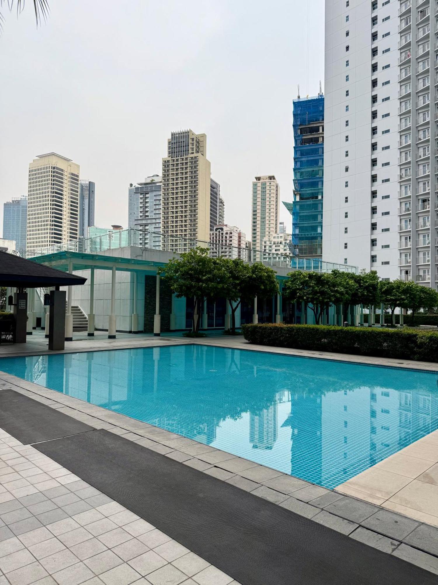 Serene Suite In Jazz Residences Makati City Dış mekan fotoğraf