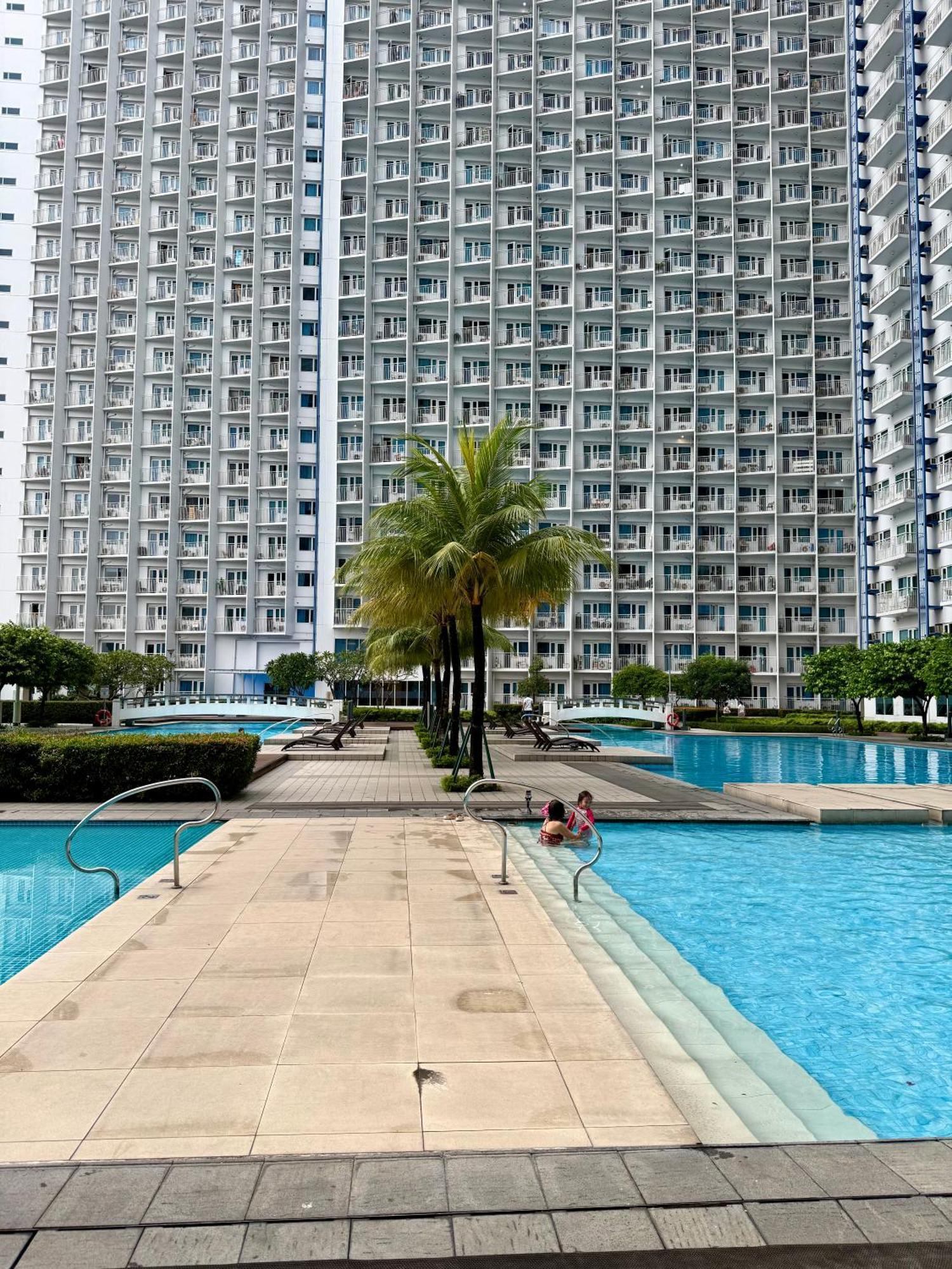 Serene Suite In Jazz Residences Makati City Dış mekan fotoğraf