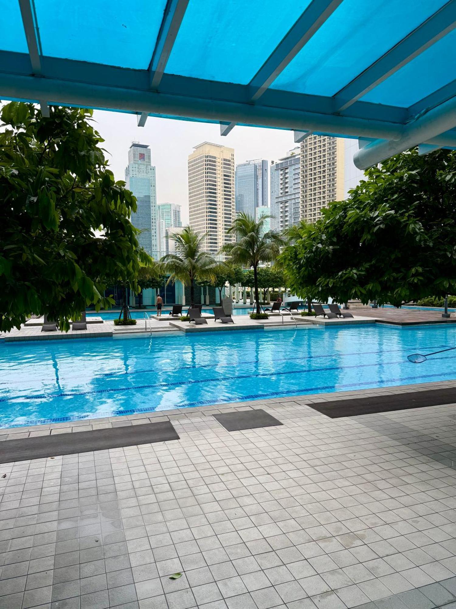 Serene Suite In Jazz Residences Makati City Dış mekan fotoğraf